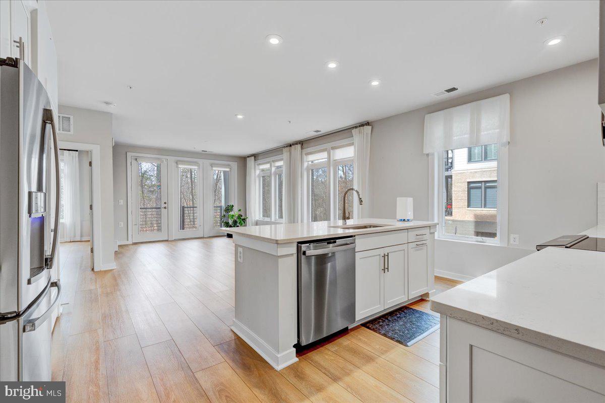 1669 Bandit Loop, Unit 109A Reston, VA 20190 - Photo 2 of 16