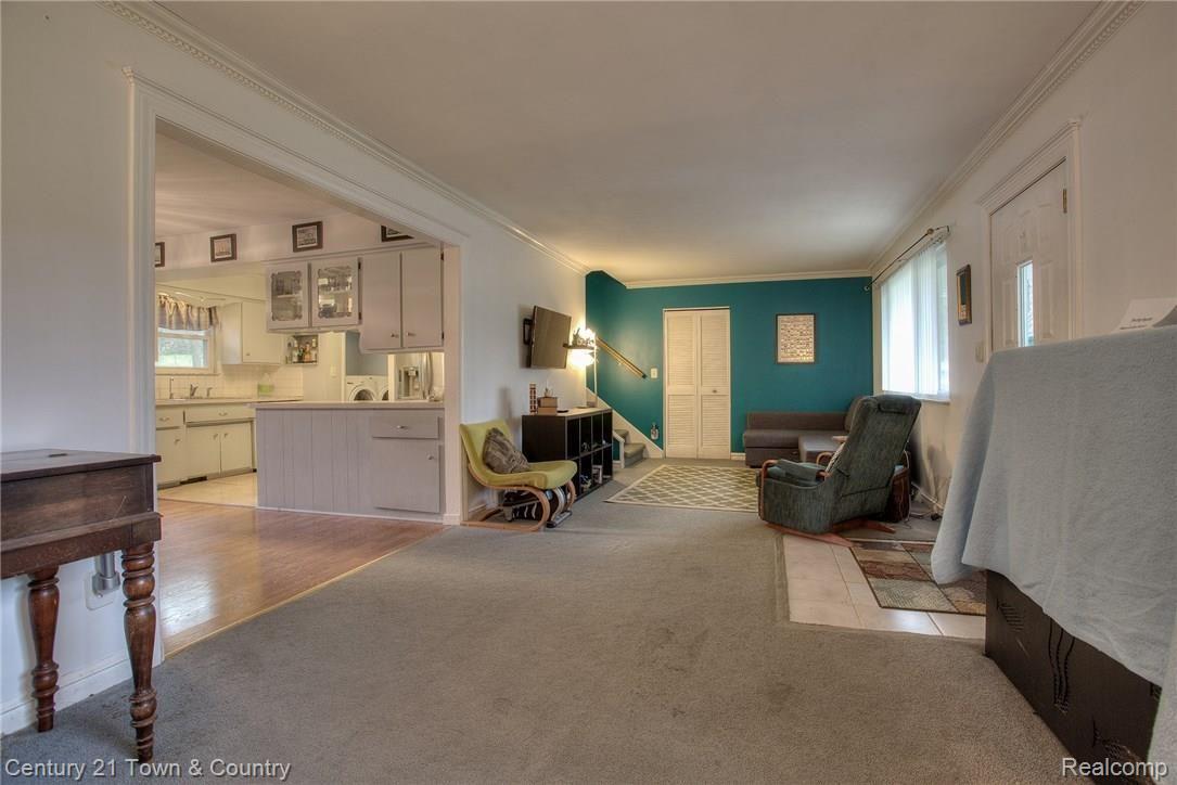 6525 Walters Road Clarkston, MI 48346 - Photo 25 of 35 26.jpg