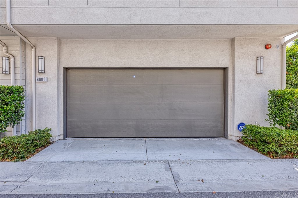 8000 Olive Lane Downey, CA 90241 - Photo 32 of 39 a view of outdoor space