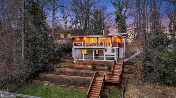 $550,000 | 3516 Loch Haven Drive, Edgewater, MD 21037