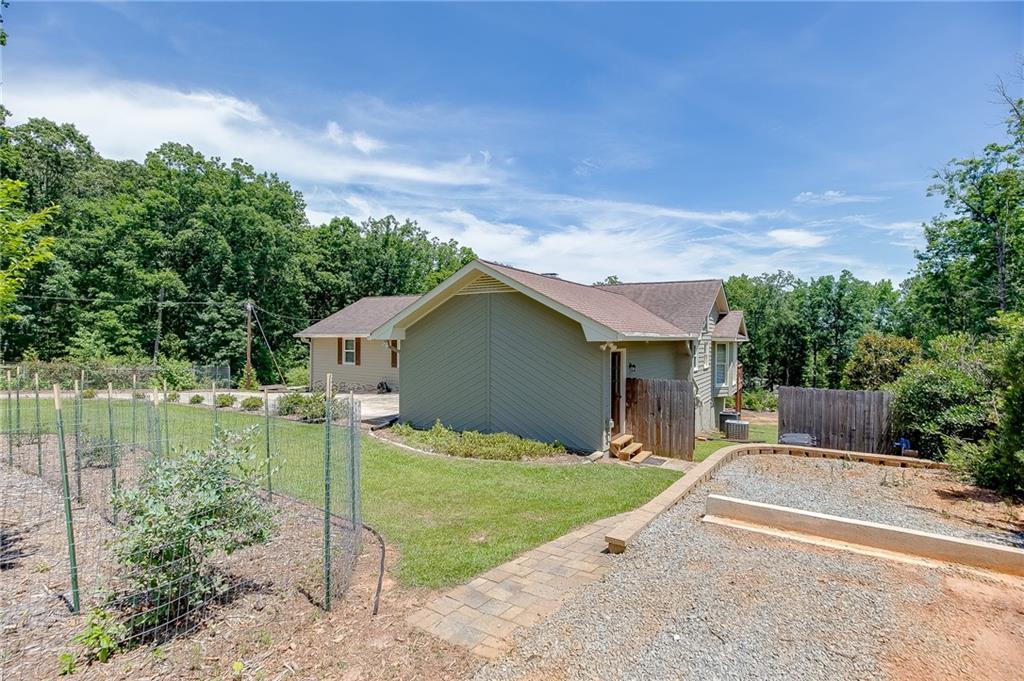 3803 Carter Road Buford, GA 30518 - Photo 3 of 58