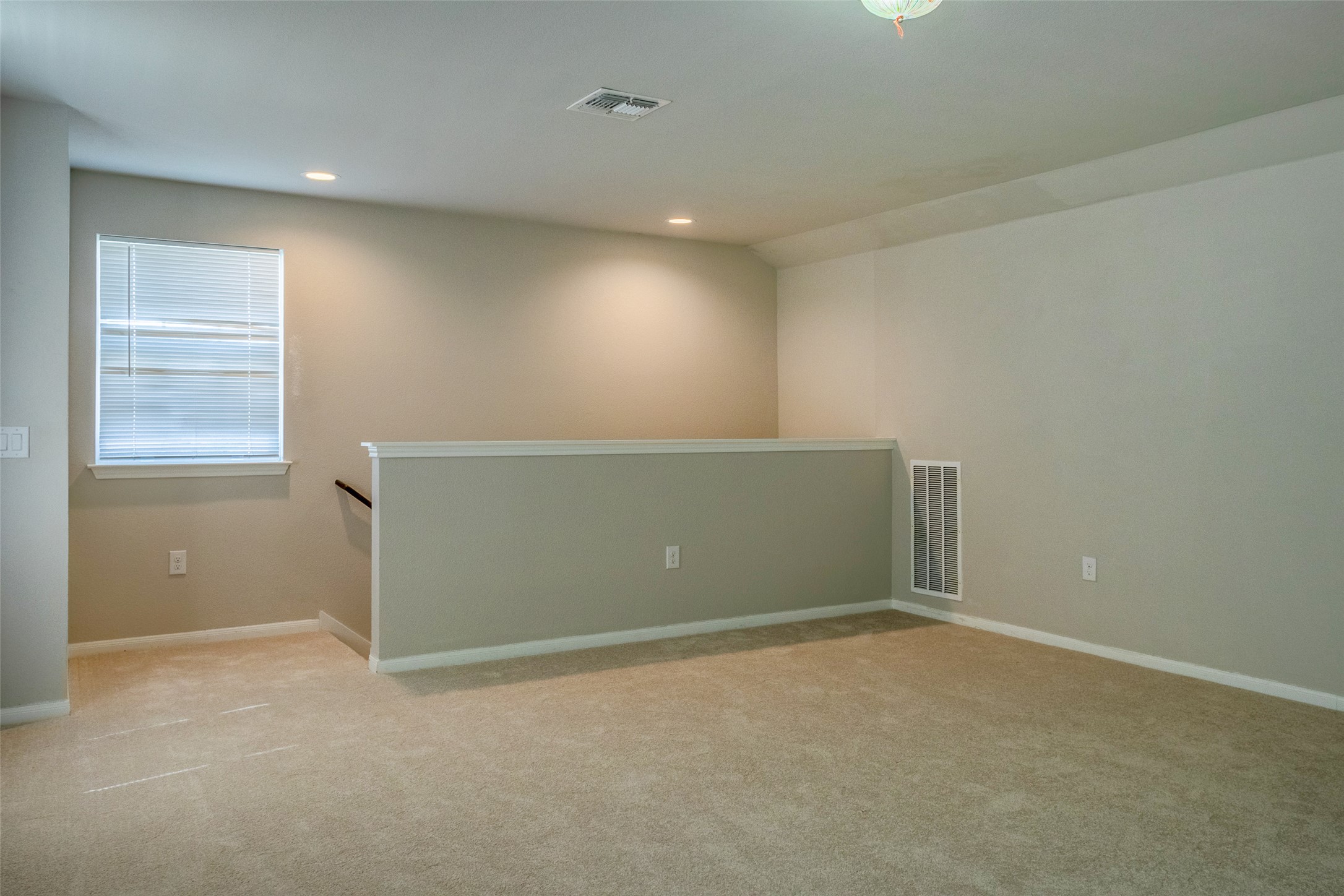 7225 Ranchito Drive Austin, TX 78744 - Photo 22 of 39 A versatile open loft area provides additional living space.