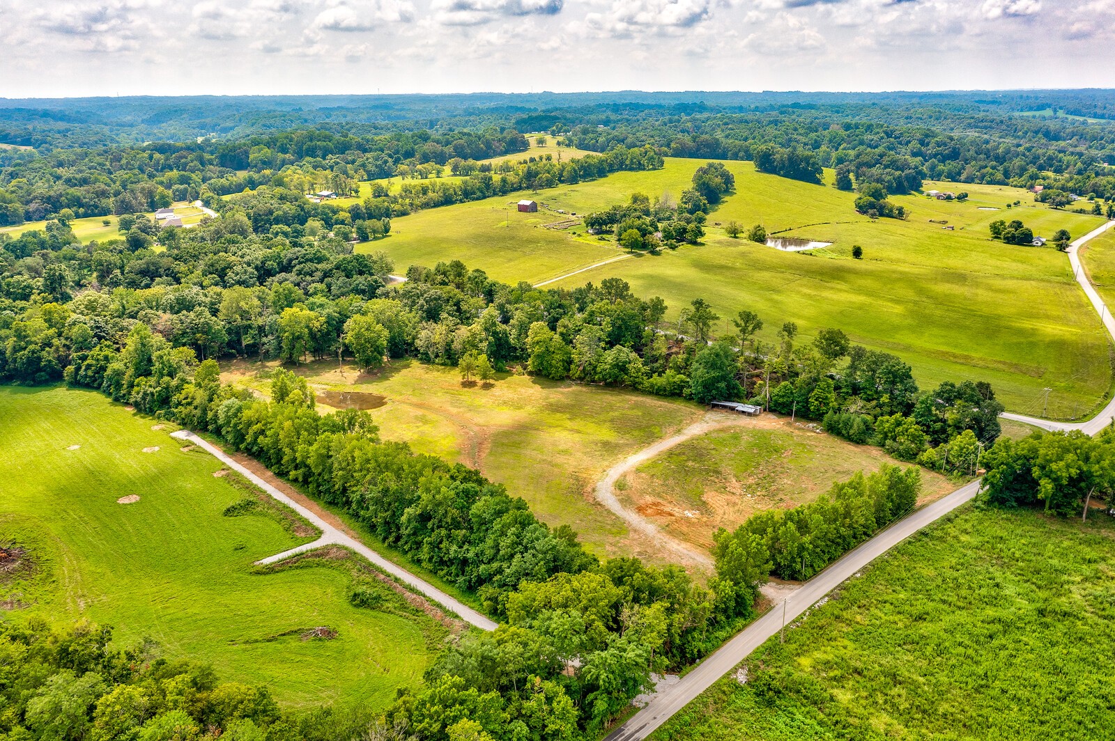 3165 Distillery Road Springfield, TN 37172 - Photo 3 of 17 a view of lake view and mountain view