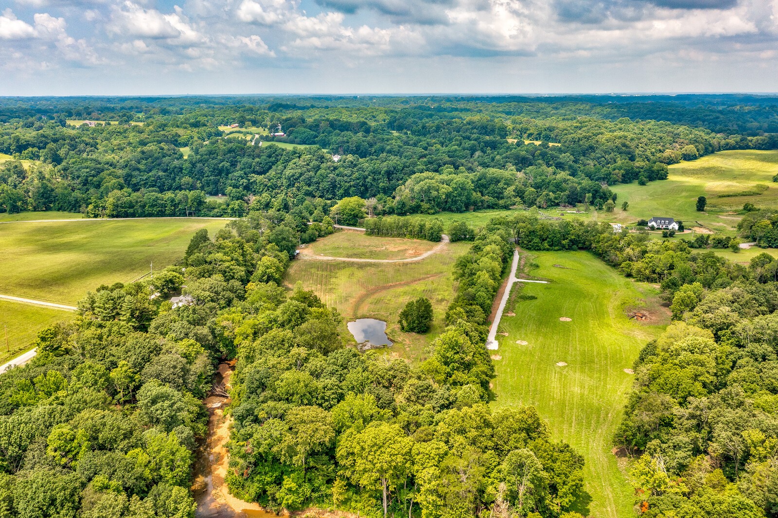 3165 Distillery Road Springfield, TN 37172 - Photo 4 of 17 a view of a lake with a city