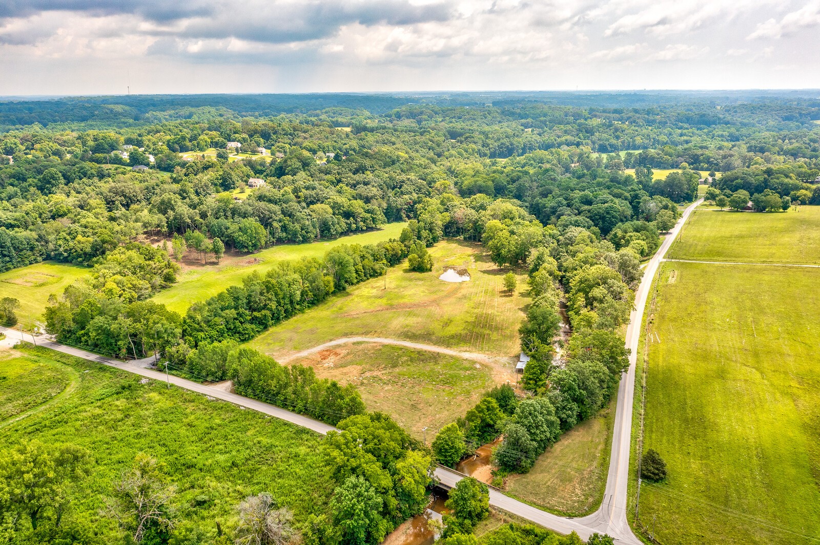 3165 Distillery Road Springfield, TN 37172 - Photo 9 of 17 an aerial view of residential houses with outdoor space