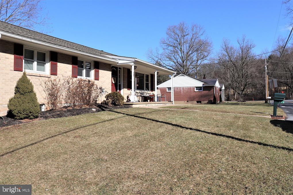 275 Resh Road Reinholds, PA 17569 - Photo 2 of 26 Gallery Image 2