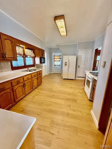 $160,000 | 201 West Barr Avenue, Jerseyville, IL 62052