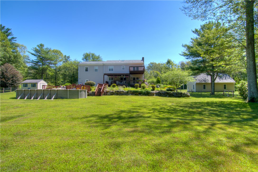 717 Chopmist Hill Road Glocester, RI 02857 - Photo 11 of 40
