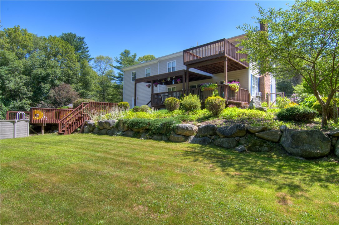 717 Chopmist Hill Road Glocester, RI 02857 - Photo 12 of 40