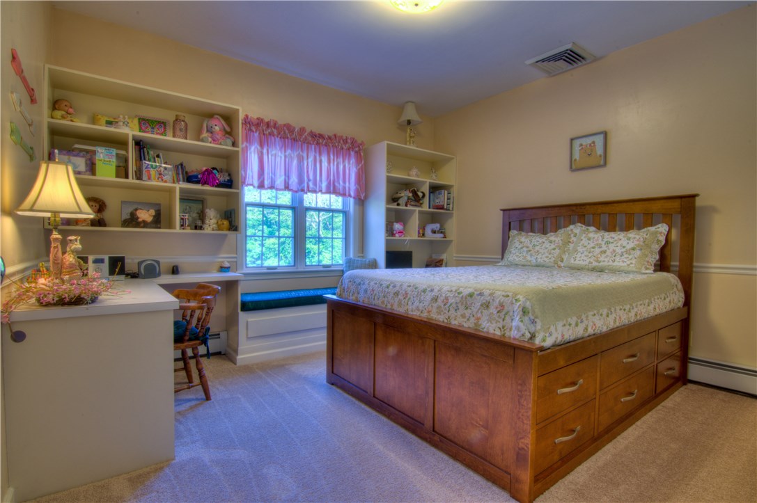 717 Chopmist Hill Road Glocester, RI 02857 - Photo 25 of 40