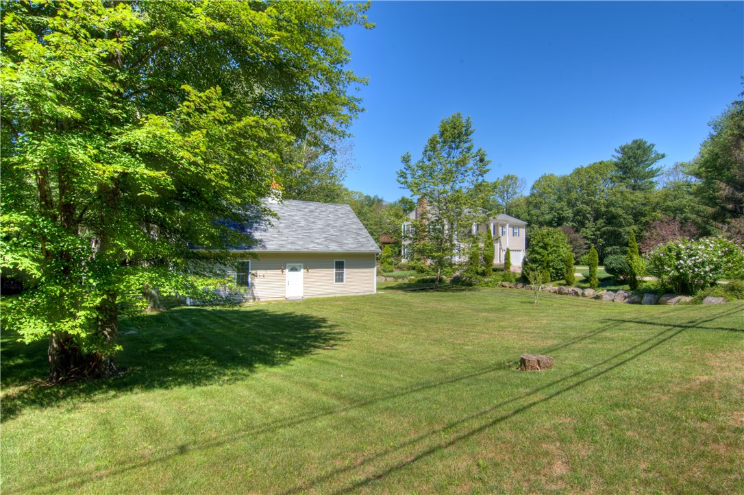 717 Chopmist Hill Road Glocester, RI 02857 - Photo 4 of 40