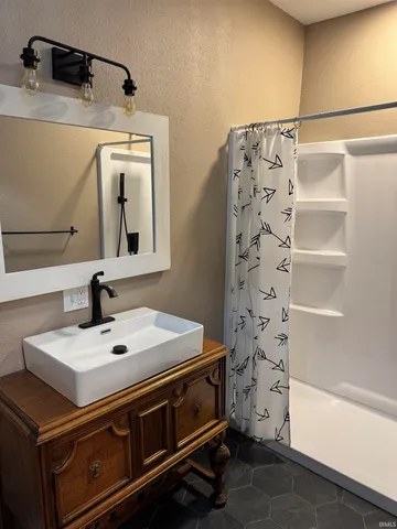 $259,900 | 35 East Sinclair Street, Wabash, IN 46992