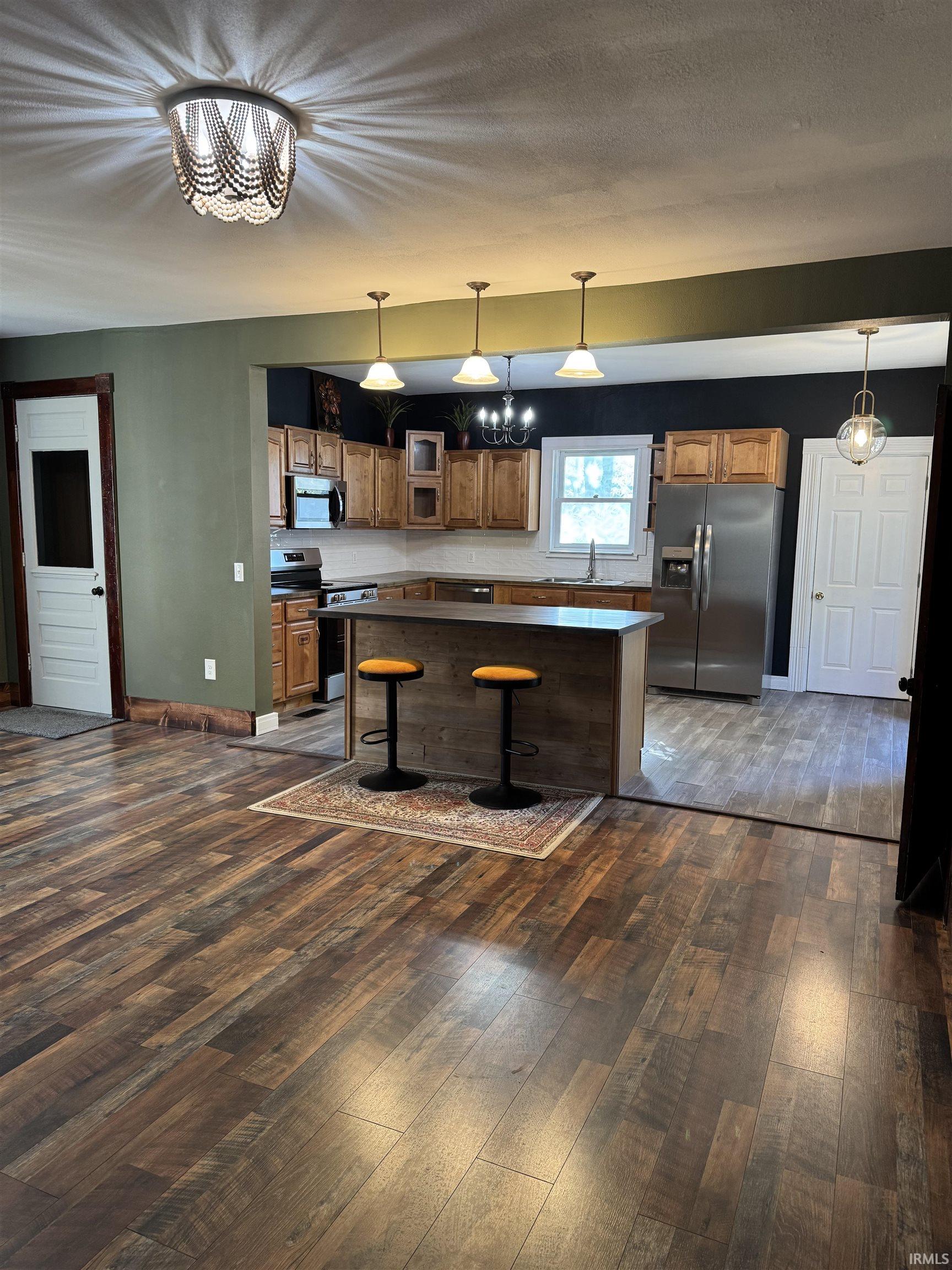 35 East Sinclair Street Wabash, IN 46992 - Photo 8 of 31