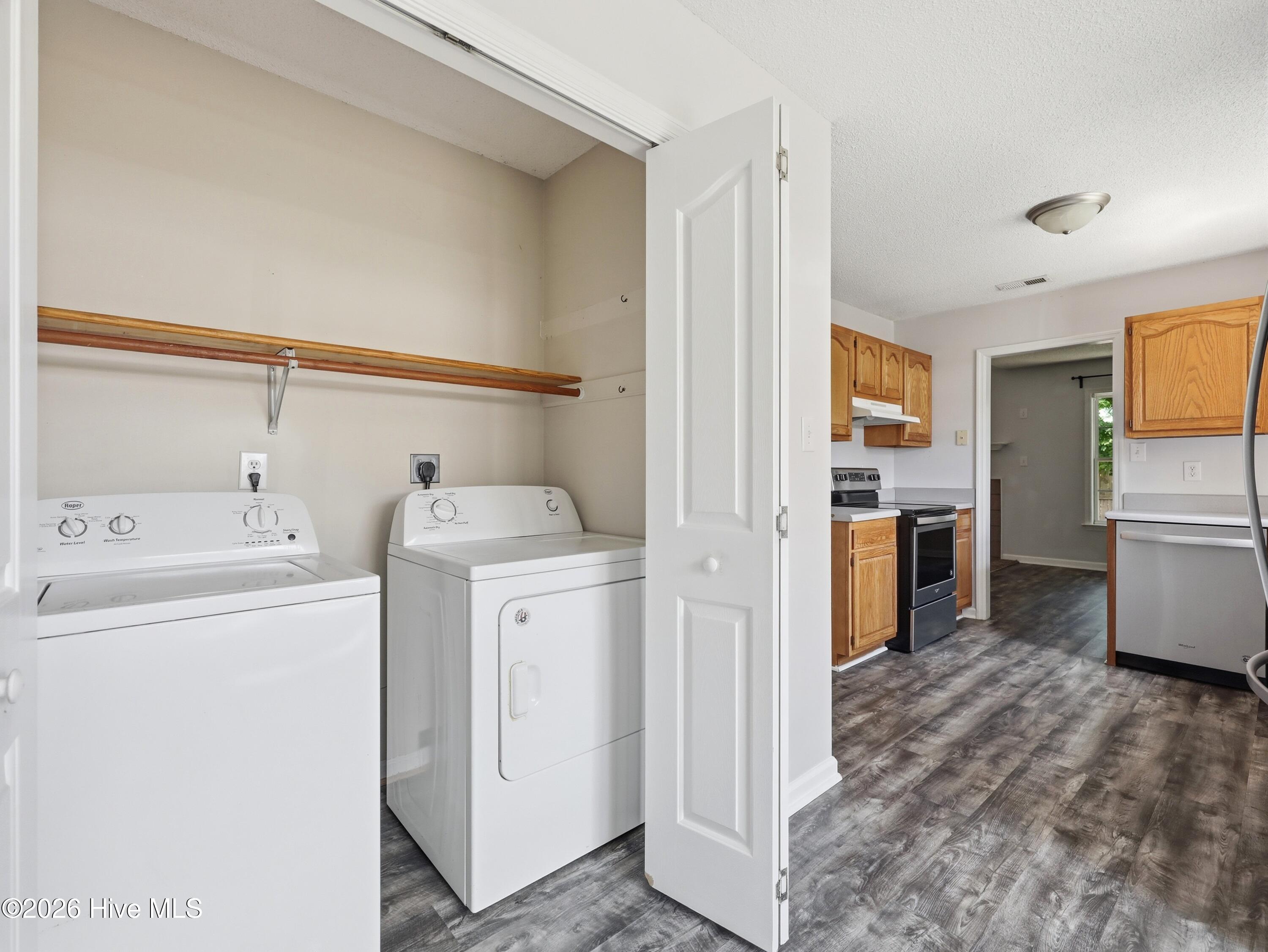 409 Spring Drive Jacksonville, NC 28540 - Photo 25 of 53