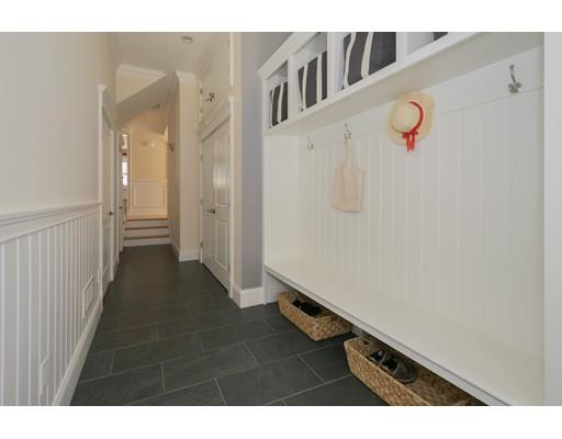 10 Vaille Avenue Lexington, MA 02421 - Photo 14 of 30