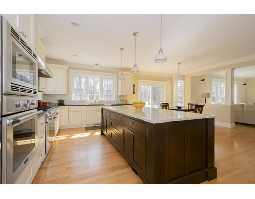 10 Vaille Avenue Lexington, MA 02421 - Photo 6 of 30