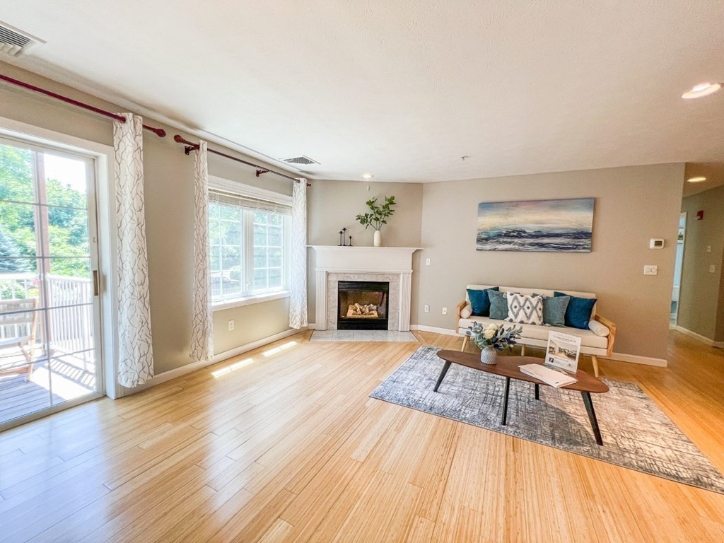 7 Conant Road, Unit 22 Winchester, MA 01890 - Photo 3 of 17
