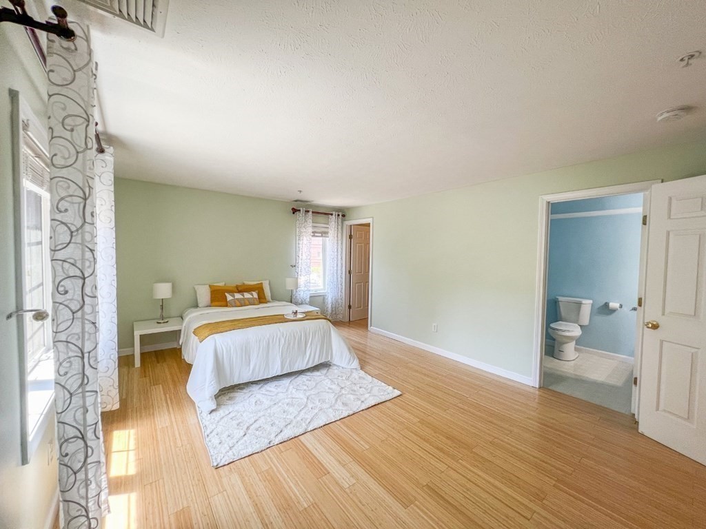 7 Conant Road, Unit 22 Winchester, MA 01890 - Photo 6 of 17