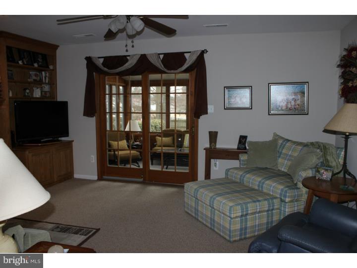 1249 Orchid Road Warminster, PA 18974 - Photo 12 of 25 Gallery Image 12