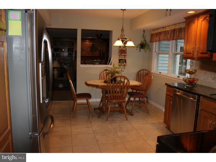 1249 Orchid Road Warminster, PA 18974 - Photo 8 of 25 Gallery Image 8