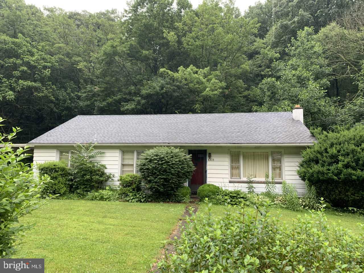 1001 Roberts Valley Road Harrisburg, PA 17110 - Photo 1 of 10 Gallery Image 1