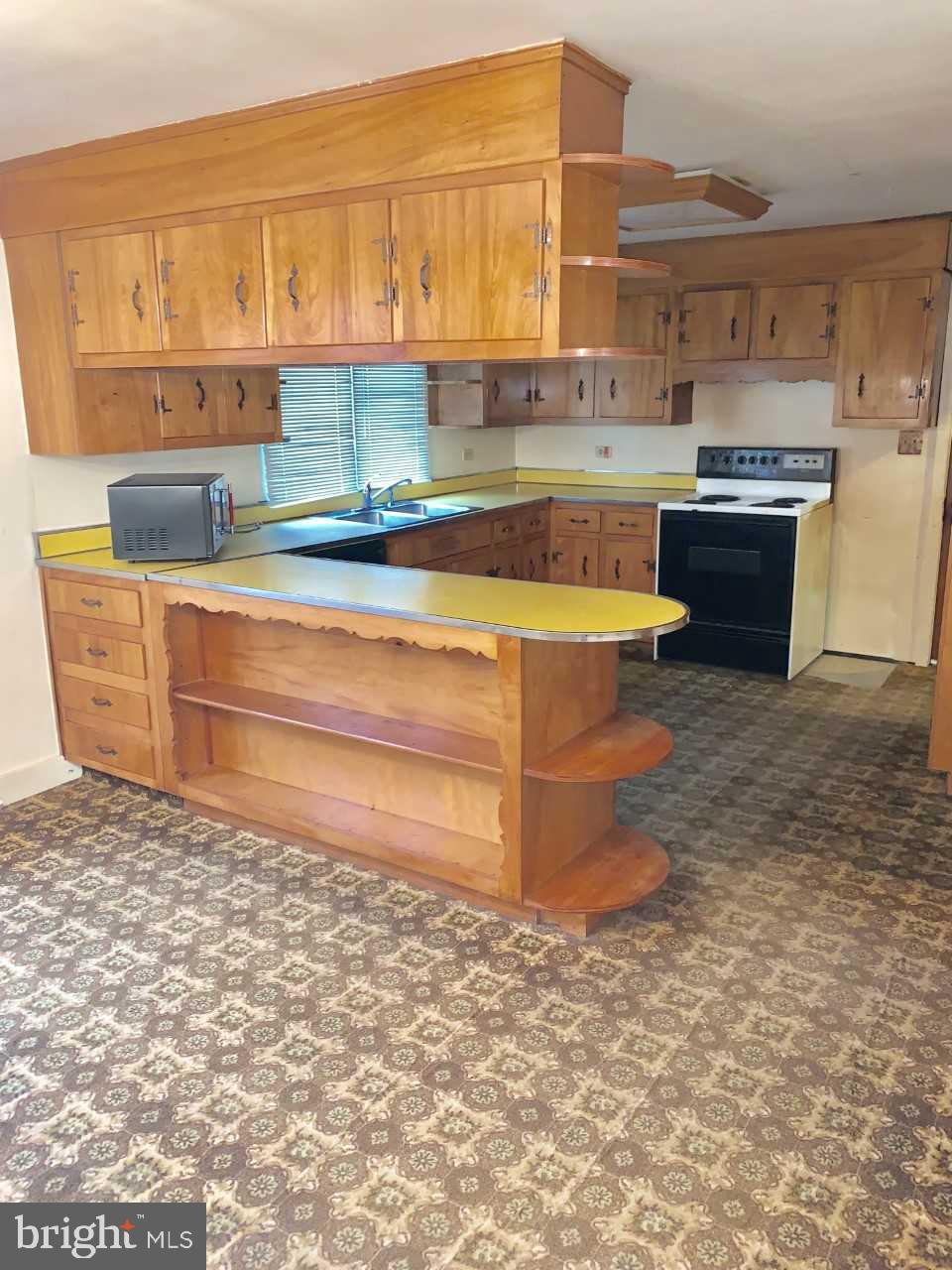 1001 Roberts Valley Road Harrisburg, PA 17110 - Photo 4 of 10 Gallery Image 4