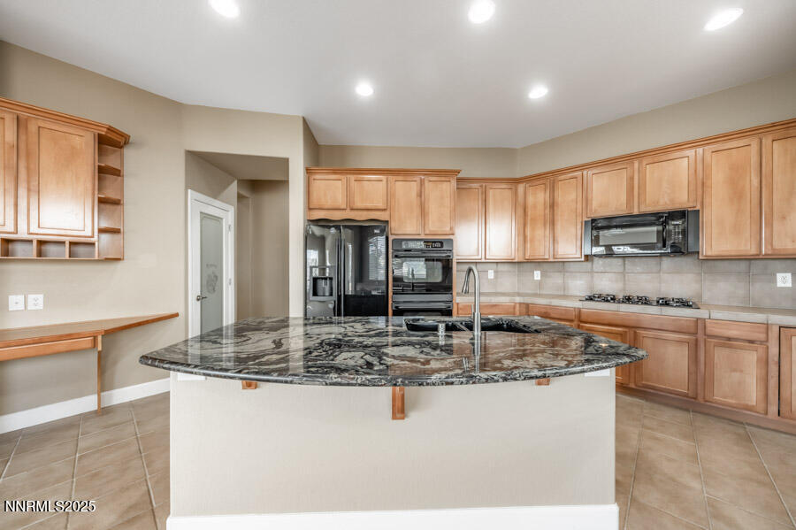 3240 Quartzite Drive Reno, NV 89523 - Photo 8 of 48 q-1023