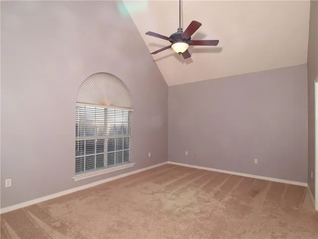 $2,250 | 143 Woodcrest Drive, Covington, LA 70433