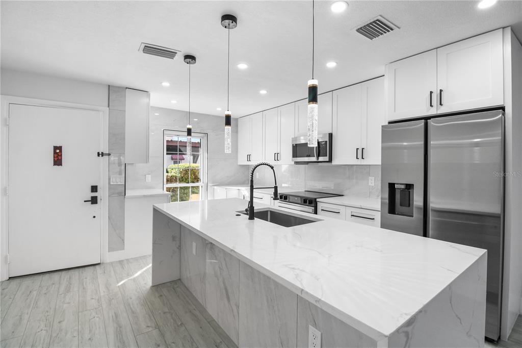 7200 Ulmerton Road, Unit C3 Largo, FL 33771 - Photo 7 of 29