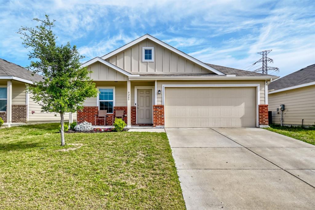 9245 Summerlee Street Dallas, TX 75227 - Photo 1 of 11