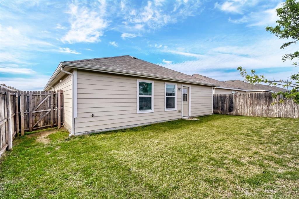 9245 Summerlee Street Dallas, TX 75227 - Photo 11 of 11