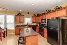 11173 Schoolhouse Road Fishers, IN 46037 - Photo 10 of 26 Gallery Image 10