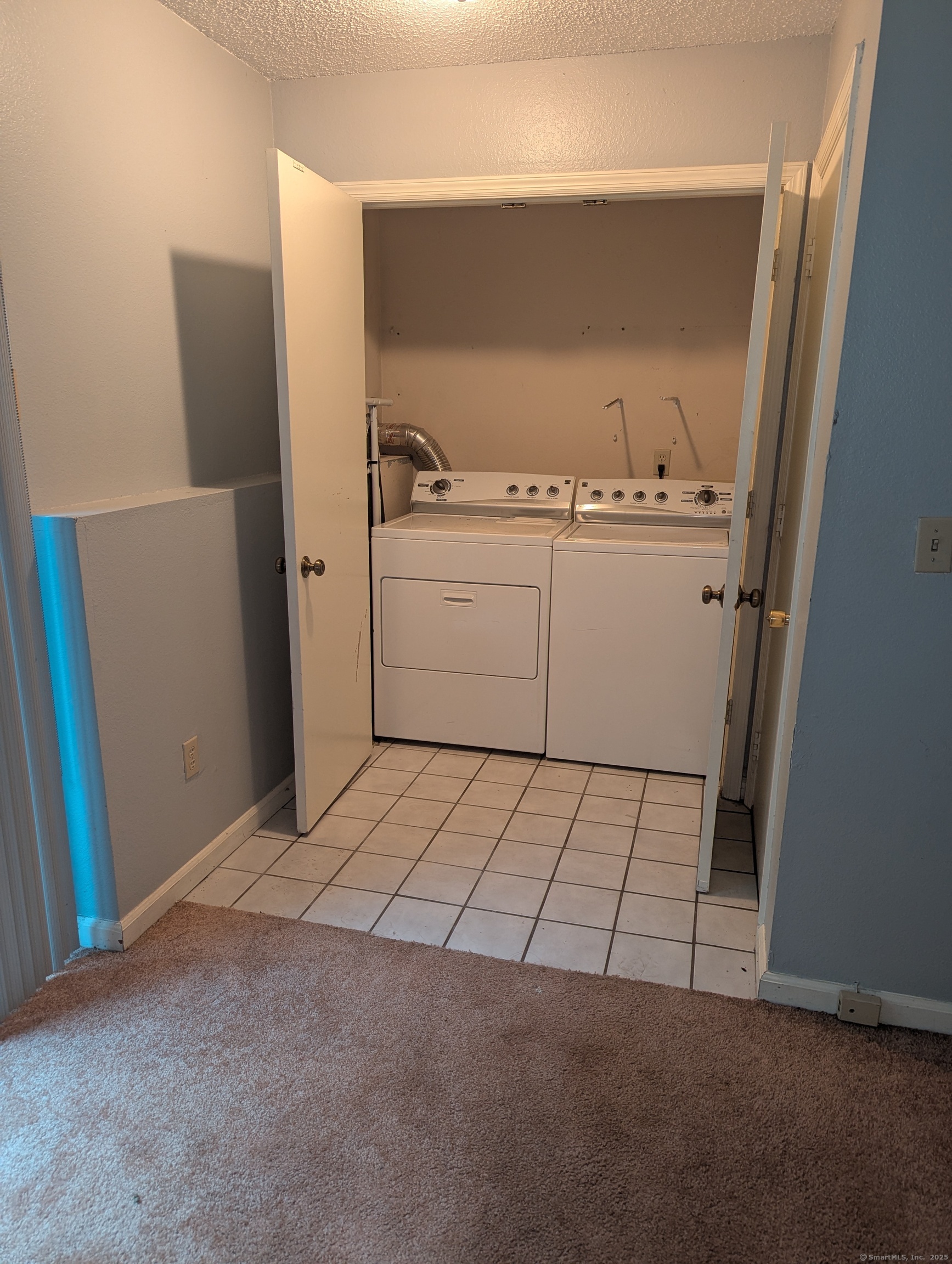 925 Oronoke Road, Unit 38F Waterbury, CT 06708 - Photo 14 of 15 a view of utility room