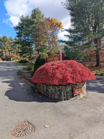 $210,000 | 925 Oronoke Road, Unit 38F, Waterbury, CT 06708