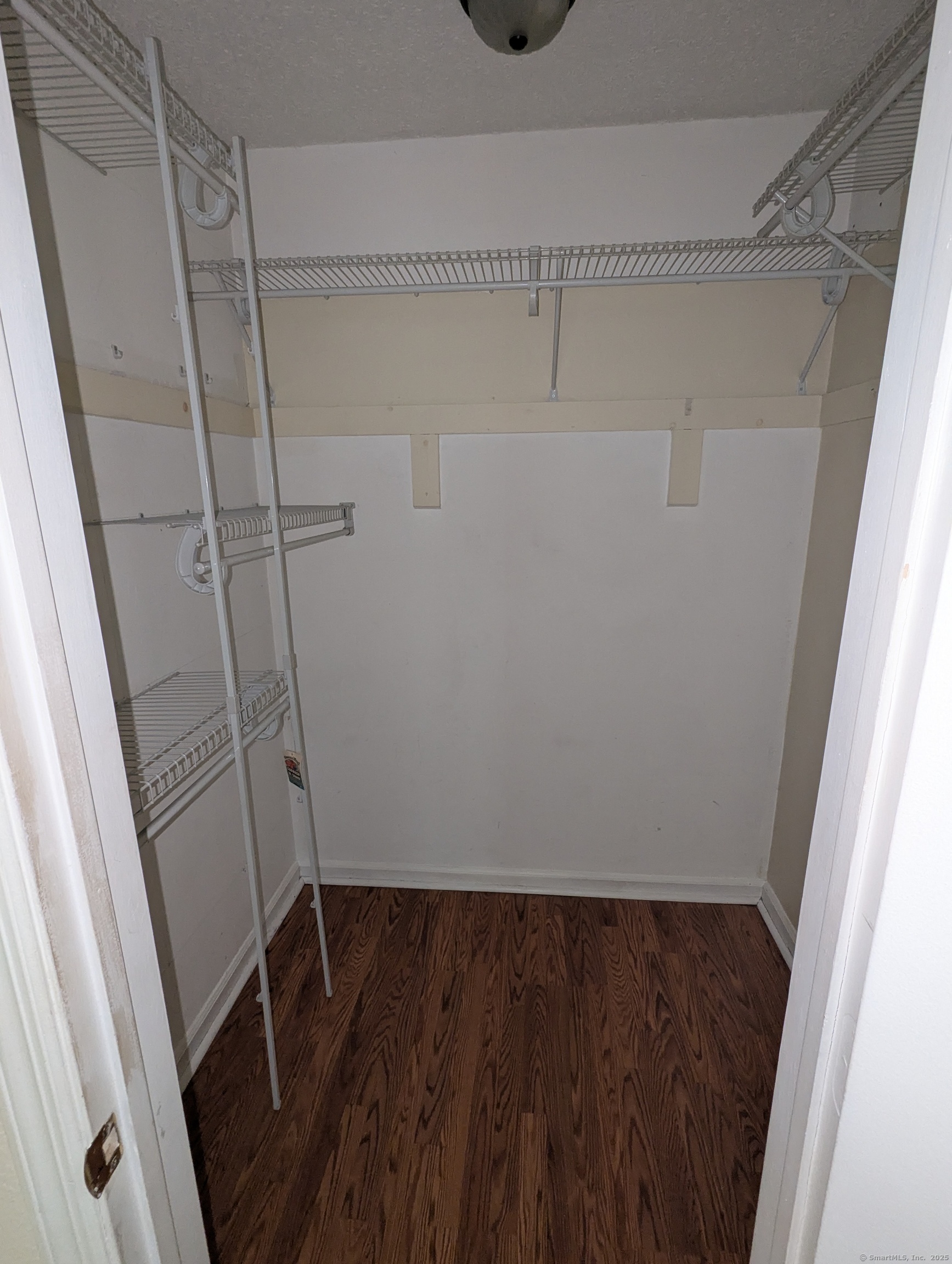 925 Oronoke Road, Unit 38F Waterbury, CT 06708 - Photo 9 of 15 a view of utility room