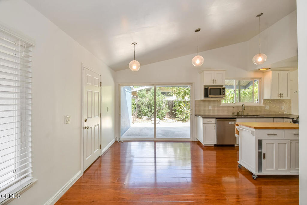 1340 Doremus Road Pasadena, CA 91105 - Photo 6 of 42 1340 Doremus web-27