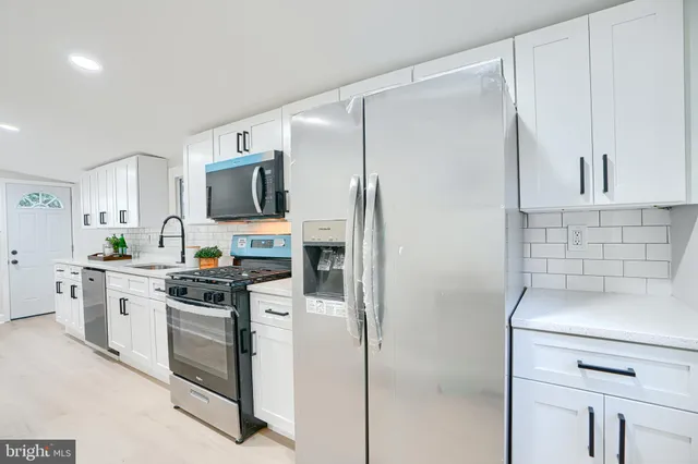 $298,900 | 2 Sidewell Court, Baltimore, MD 21221