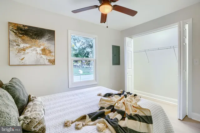 $298,900 | 2 Sidewell Court, Baltimore, MD 21221