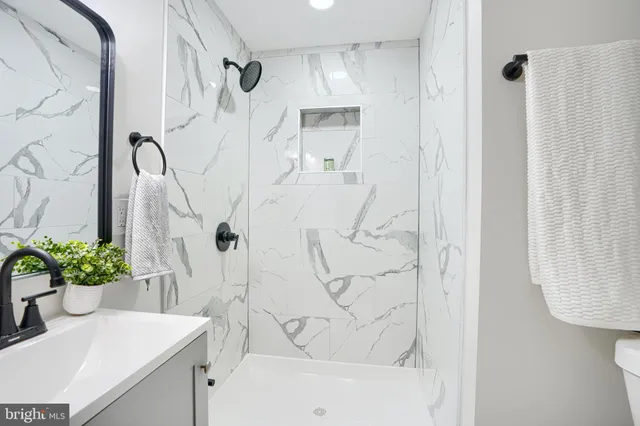 $298,900 | 2 Sidewell Court, Baltimore, MD 21221