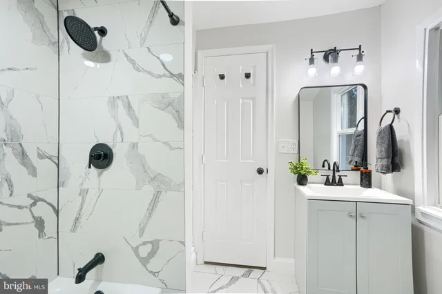 $298,900 | 2 Sidewell Court, Baltimore, MD 21221