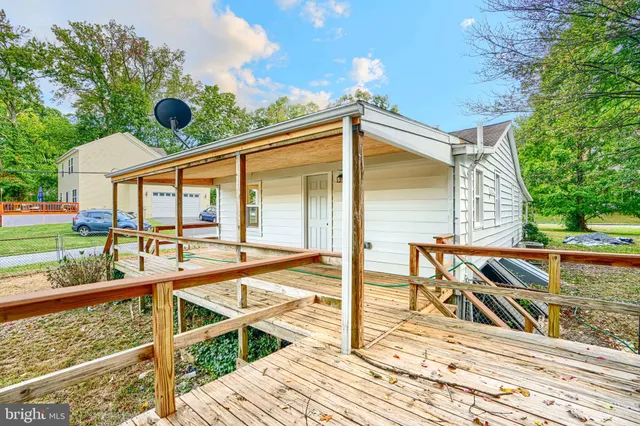 $298,900 | 2 Sidewell Court, Baltimore, MD 21221