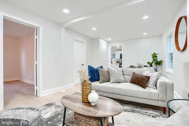 $298,900 | 2 Sidewell Court, Baltimore, MD 21221