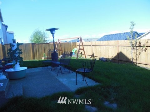 1371 Foreman Road DuPont, WA 98327 - Photo 2 of 25