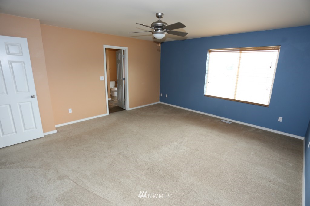 1371 Foreman Road DuPont, WA 98327 - Photo 14 of 25