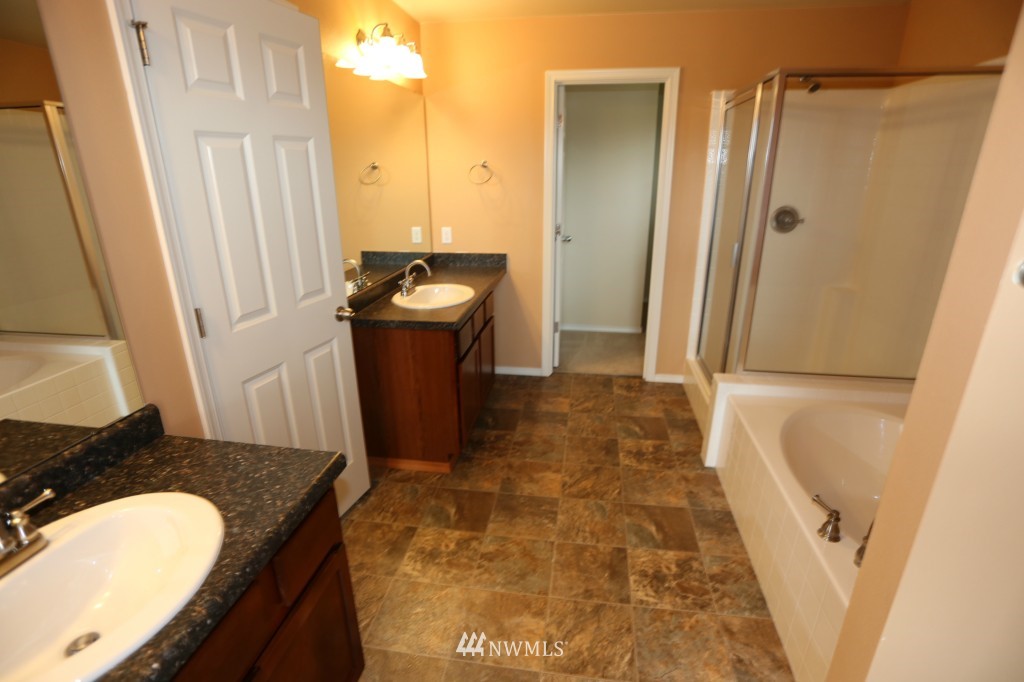 1371 Foreman Road DuPont, WA 98327 - Photo 15 of 25