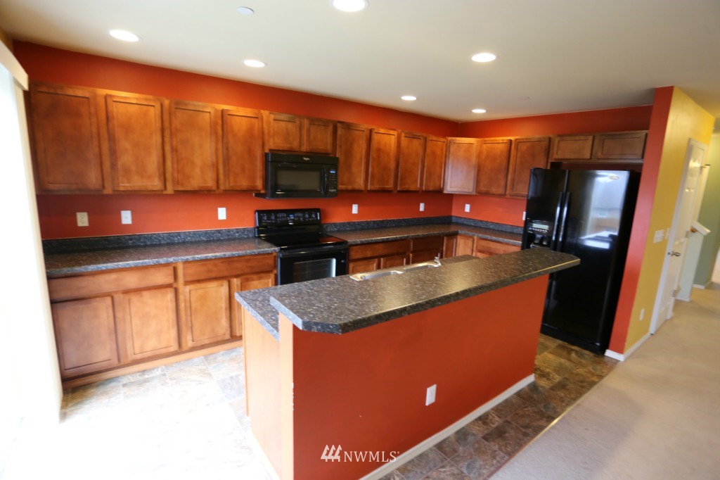 1371 Foreman Road DuPont, WA 98327 - Photo 4 of 25