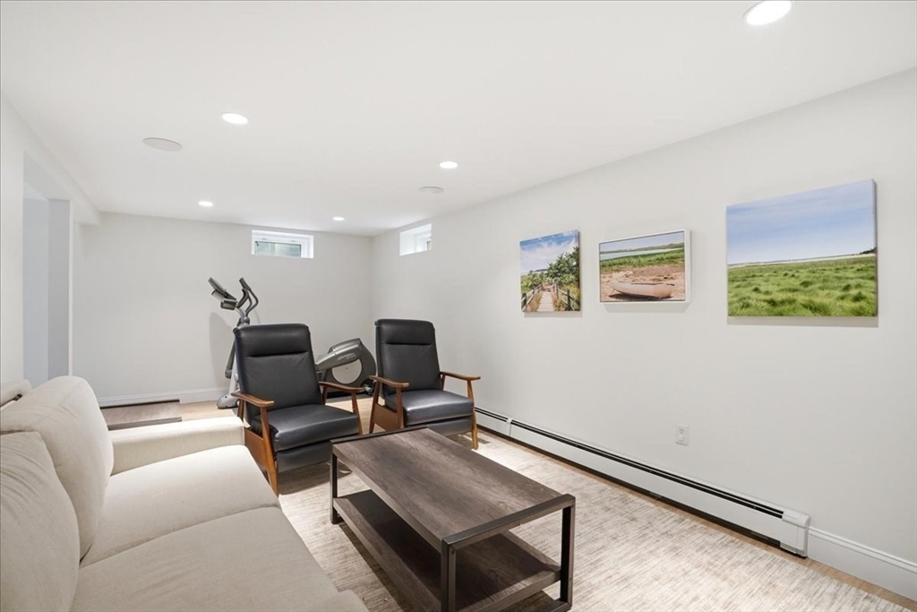12 Stagecoach Road Hingham, MA 02043 - Photo 28 of 40