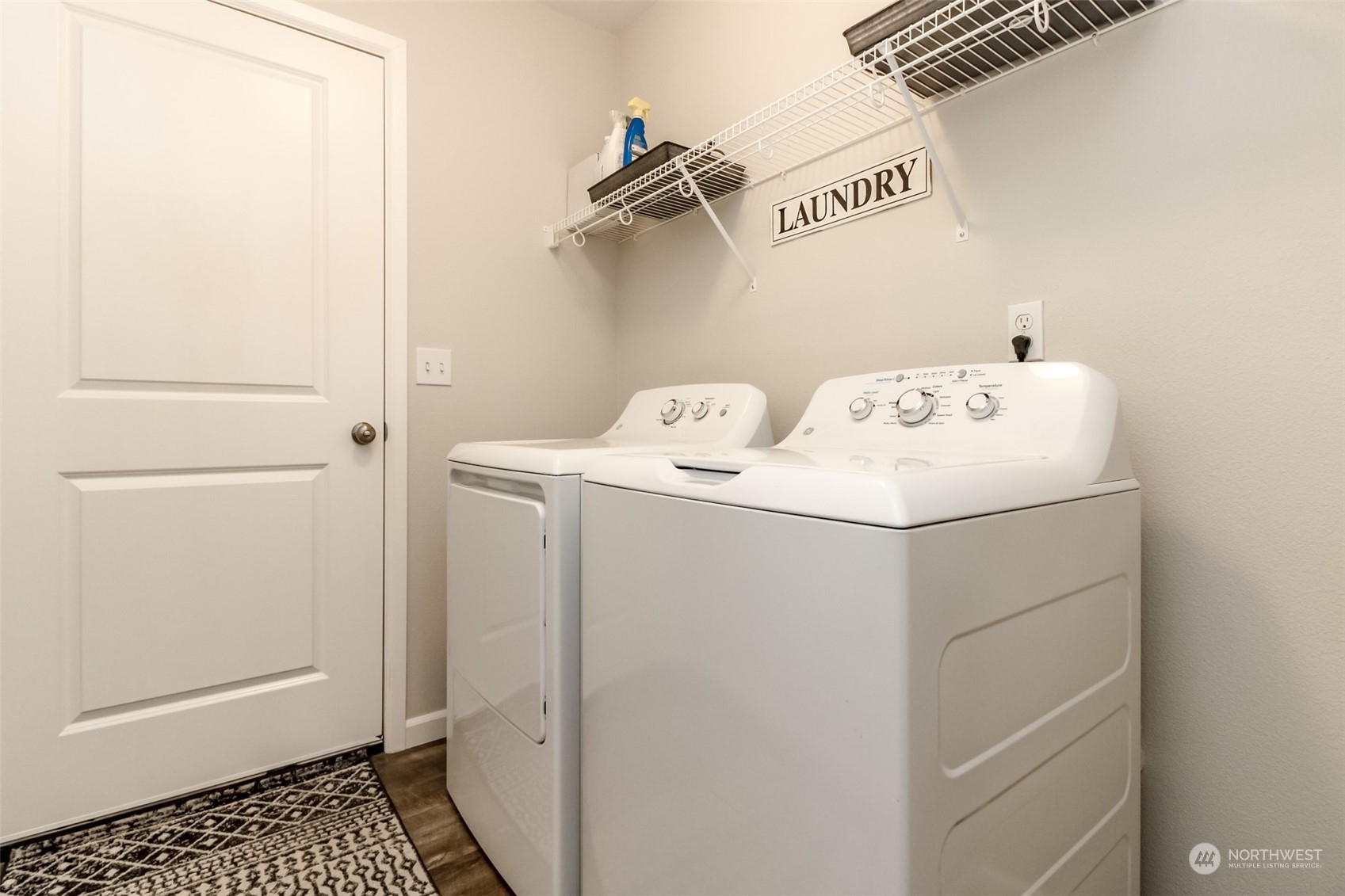 18217 Lawton Lane Southwest Rochester, WA 98579 - Photo 25 of 40 a utility room with dryer and washer