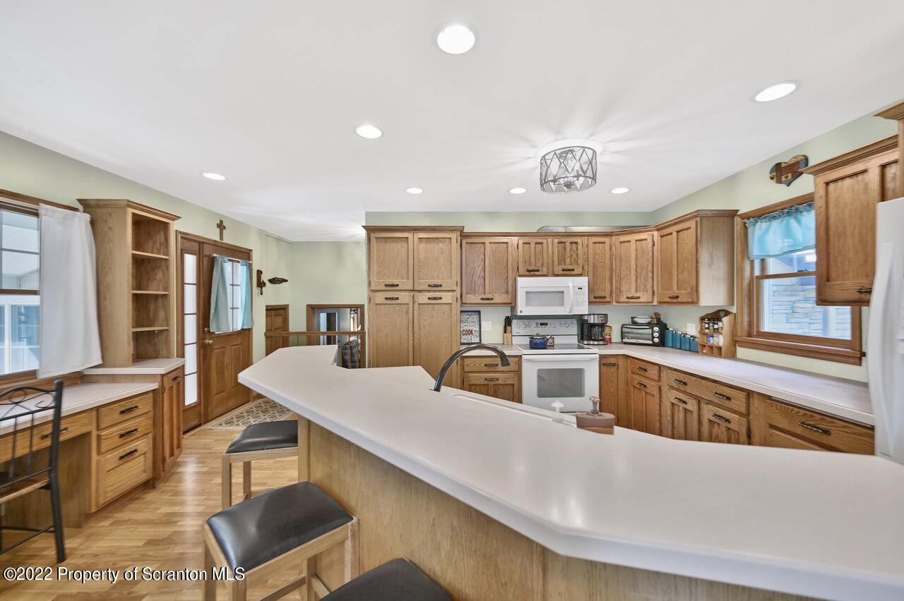 103 Austin Road Road Dalton, PA 18414 - Photo 7 of 49 103 Austin Road 07 Large