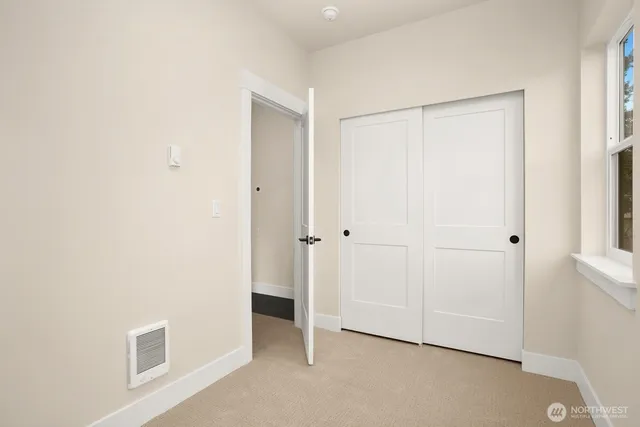 $545,000 | 11916 4th Avenue Southwest, Burien, WA 98146